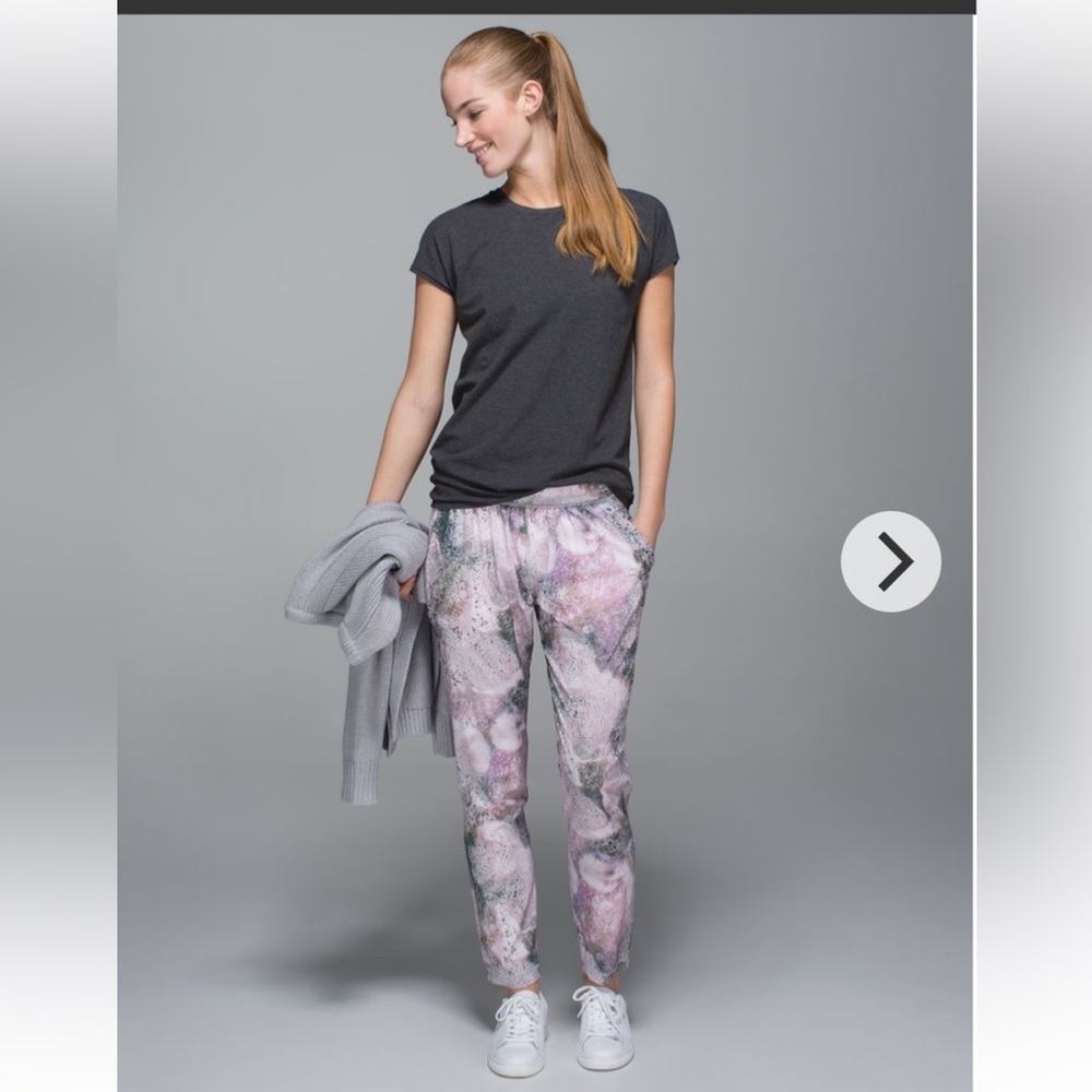 Lululemon Namaskar Pant II Sugar Crash Multi Size 4